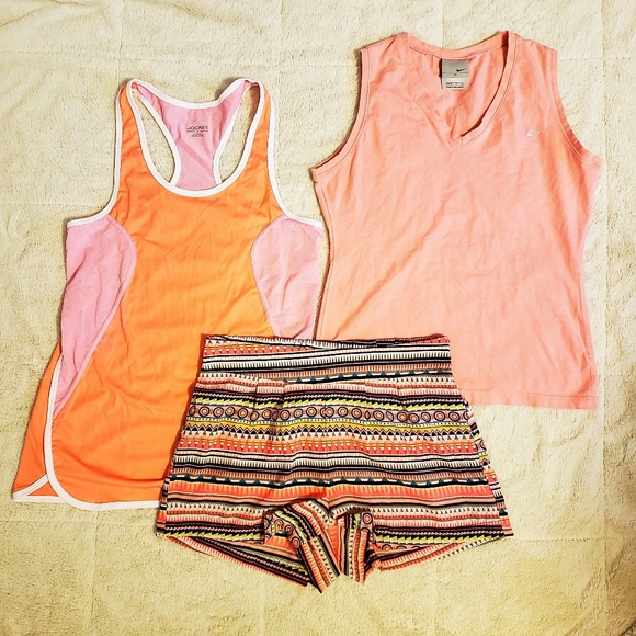 Nike Sport Tank - Picture 4 of 4